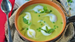 10 Delicious Immune-Boosting Food Recipes That Will Change You! 9 pea soup, soup, starter, Enhance Your Health
