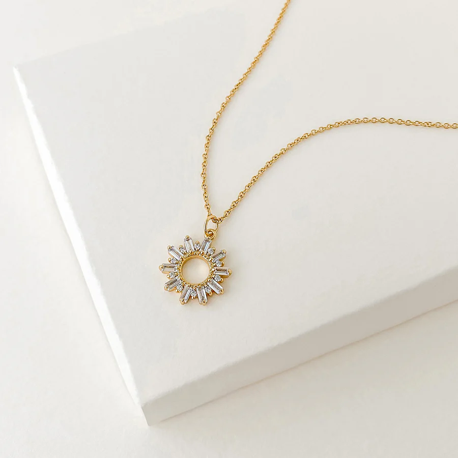 Sunseeker Baguette Gold Necklace