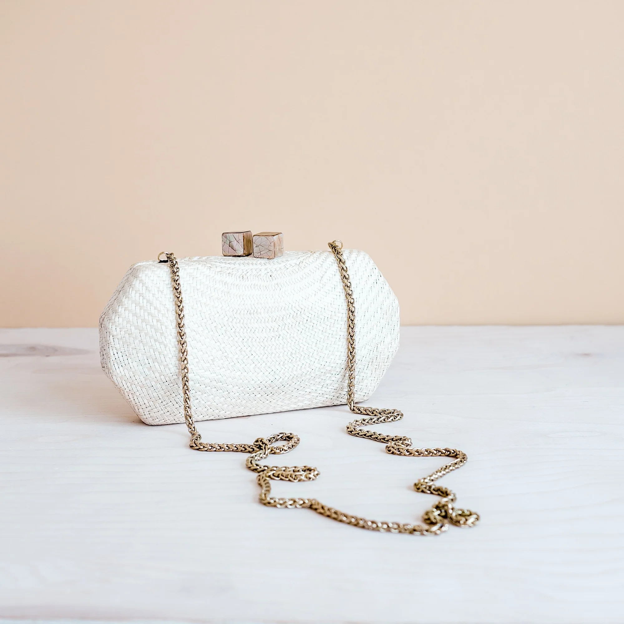 WHITE WOVEN CLUTCH