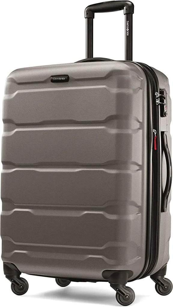 Medium Expandable Luggage with Spinner Wheels