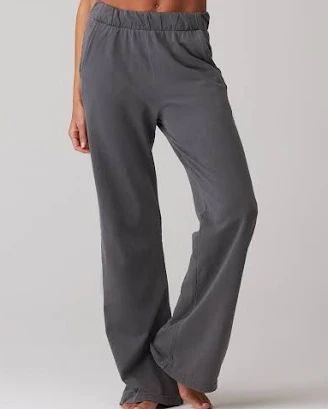 Spring Fashion 2027: Outfit Ideas, Trends and What to Wear 6 Talentless women's French terry lounge pant