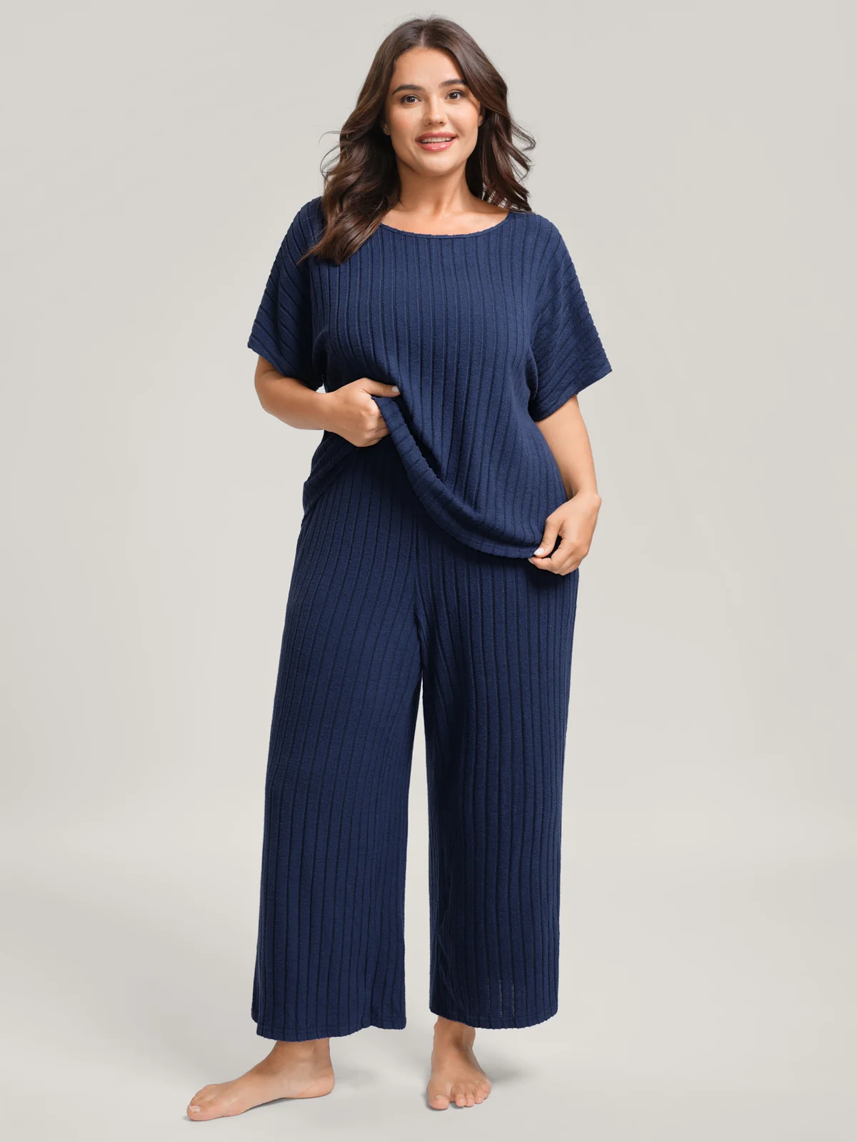 BloomChic solid two-piece stretchy loungewear set